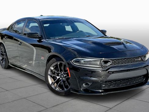 Used 2023 Dodge Charger Scat Pack w/ Navigation & Travel Group image 2