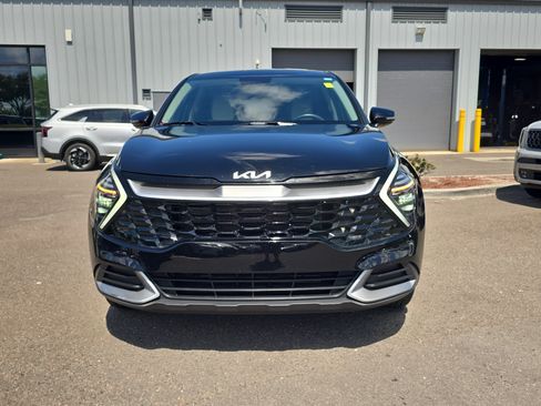 Certified 2024 Kia Sportage EX FWD image 3