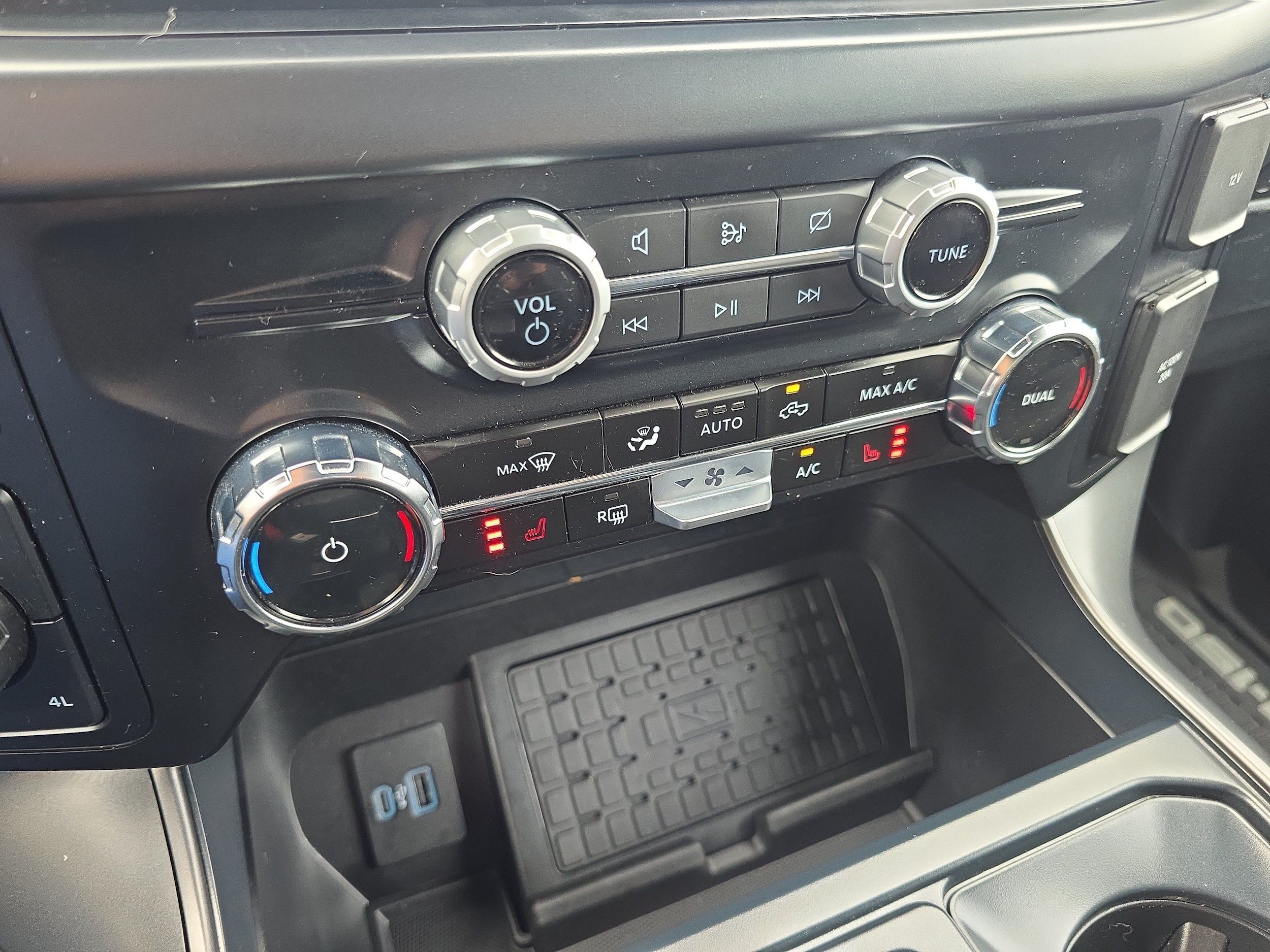 Used 2024 Ford F150 XLT w/ Equipment Group 302A MID AWD/4WD image 14