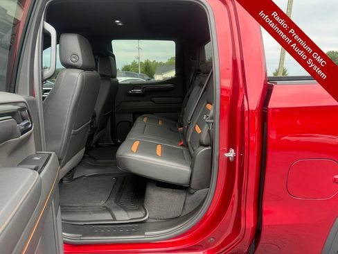 Used 2024 GMC Sierra 1500 AT4 w/ AT4 Premium Package AWD/4WD image 33