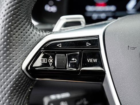 Used 2021 Audi RS 6 w/ Executive Package AWD/4WD image 14