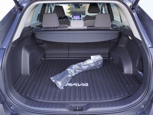 New 2025 Toyota RAV4 XLE image 5