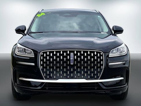 Used 2024 Lincoln Corsair Grand Touring AWD/4WD image 3