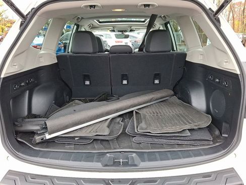 Used 2022 Subaru Forester Limited image 28