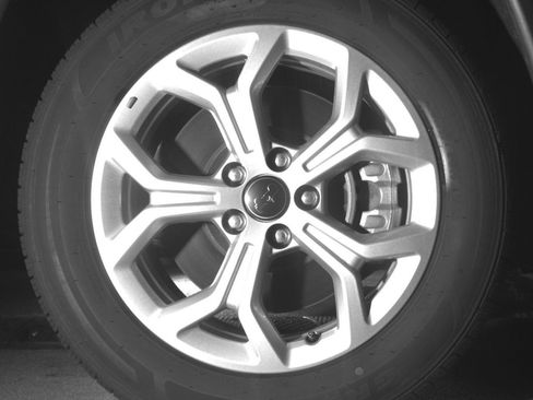 Used 2025 Jeep Compass Latitude image 13