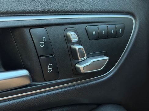 Used 2019 Mercedes-Benz CLA 250 image 19