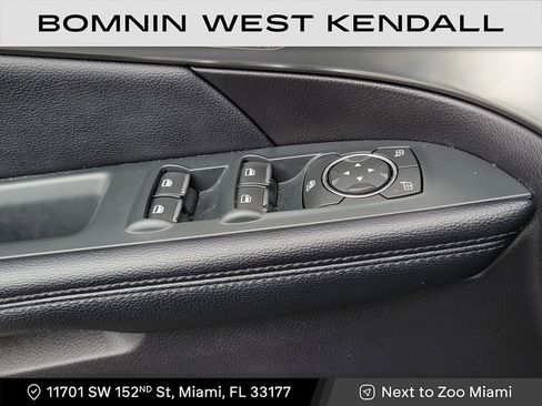 Used 2018 Ford Explorer XLT w/ Equipment Group 202A image 23