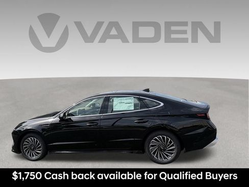 New 2026 Hyundai Sonata Limited FWD image 2