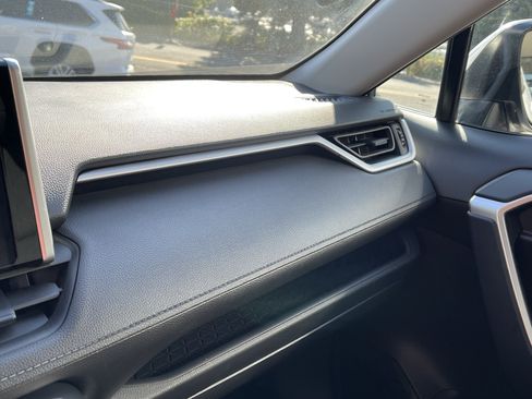 Certified 2024 Toyota RAV4 XLE AWD/4WD image 25