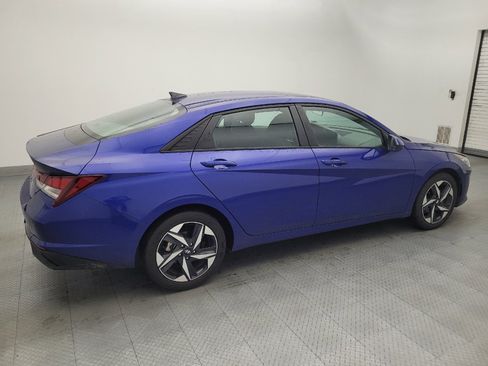 Used 2023 Hyundai Elantra SEL w/ Convenience Package FWD image 10