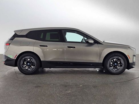 Used 2023 BMW iX xDrive50 w/ Premium Package AWD/4WD image 2