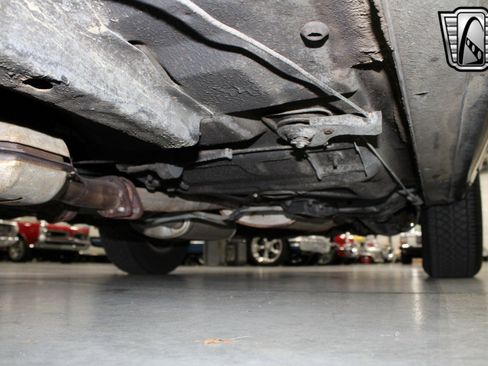 Used 1988 Lincoln Mark VII Blass image 10