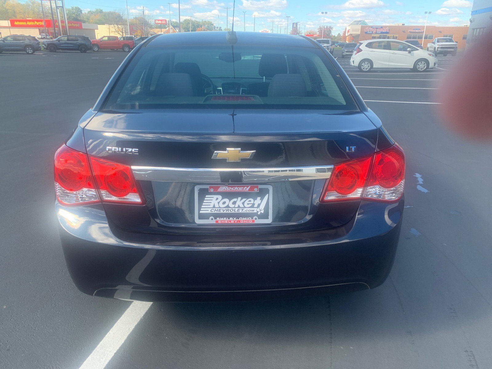 Used 2015 Chevrolet Cruze LT FWD image 3