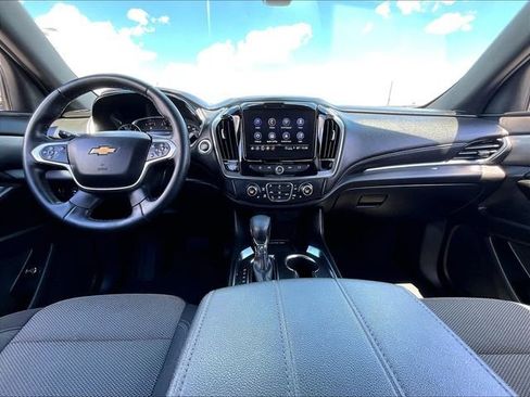Used 2023 Chevrolet Traverse LT AWD/4WD image 22