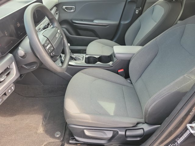 Used 2025 Kia K4 FWD image 5