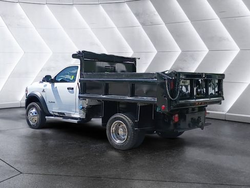 Used 2019 RAM 5500 Tradesman AWD/4WD image 4