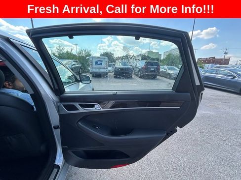 Used 2017 Genesis G80 3.8 w/ Option Group 02 RWD image 13