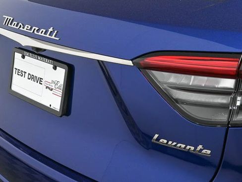 New 2024 Maserati Levante GT Ultima image 36