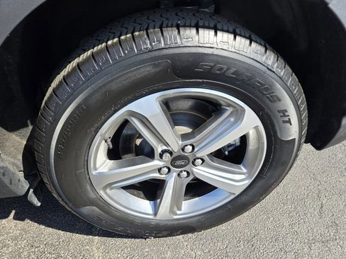 Used 2023 Ford Edge SEL w/ Convenience Package image 47