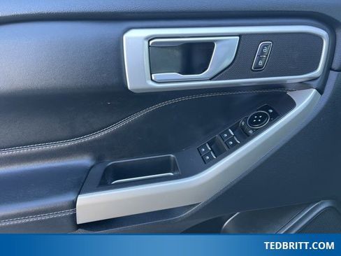 Used 2023 Ford Explorer XLT w/ Equipment Group 202A image 41