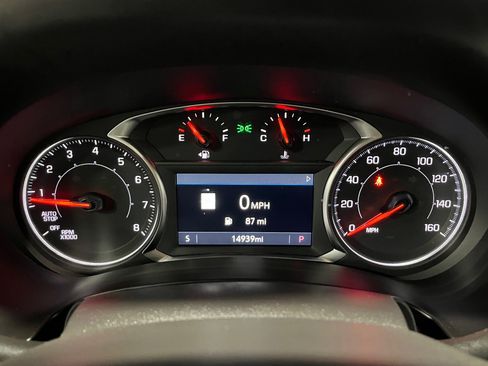 Certified 2024 GMC Terrain SLT w/ Infotainment Package II image 14