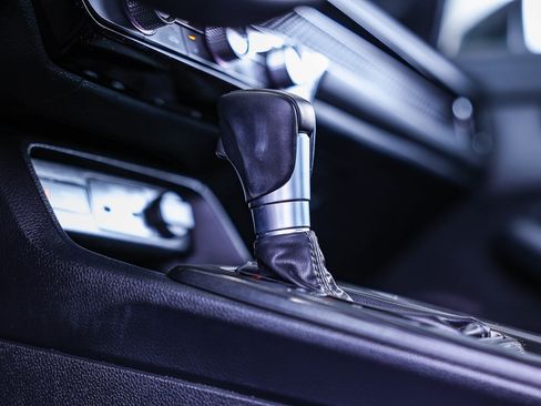 Used 2025 Honda Civic Sport image 28