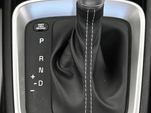 Used 2021 Hyundai Venue SEL w/ Cargo Package image 34