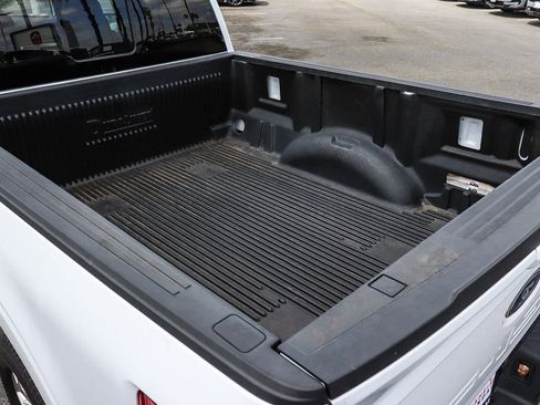 Used 2023 Ford F150 Lariat image 11