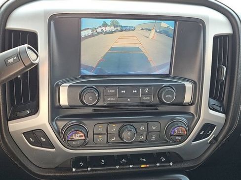 Used 2017 GMC Sierra 1500 SLT w/ SLT Premium Package AWD/4WD image 8