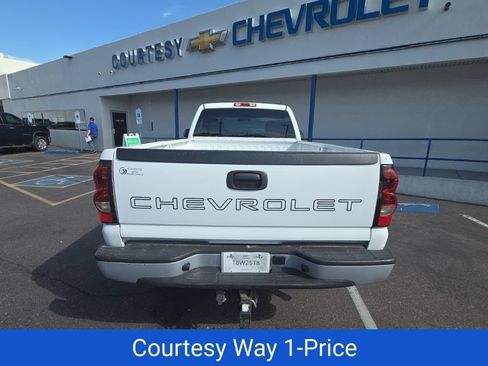 Used 2006 Chevrolet Silverado 2500 W/T RWD image 6