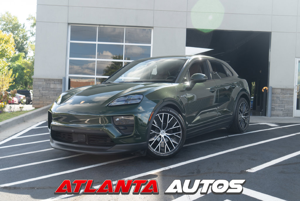 Used 2024 Porsche Macan 4 Electric AWD/4WD image 1
