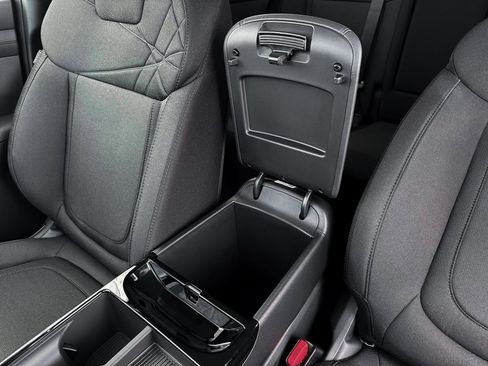 New 2026 Hyundai Tucson SEL image 18