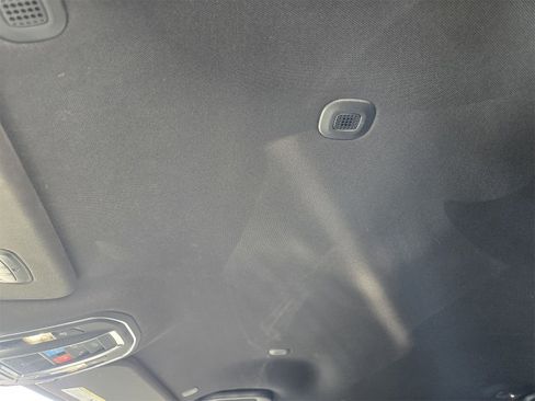 Used 2022 Jeep Wagoneer Series I image 22