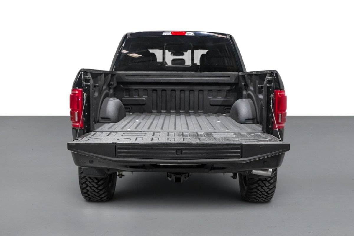 Used 2016 Ford F150 Platinum w/ Equipment Group 701A Luxury AWD/4WD image 59