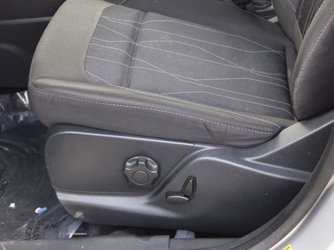 Used 2018 Ford EcoSport SE w/ SE Convenience Package image 17