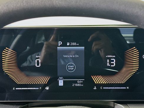 Used 2025 Kia K4 LXS image 19