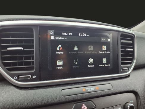 Used 2020 Kia Sportage LX image 5