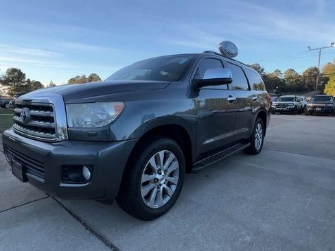 Used 2014 Toyota Sequoia Limited image 2