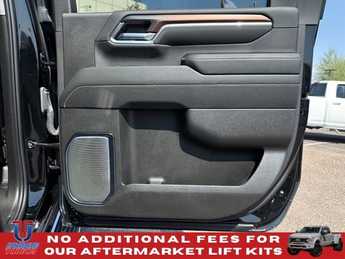 Used 2024 GMC Sierra 2500 Denali w/ Denali Reserve Package AWD/4WD image 27