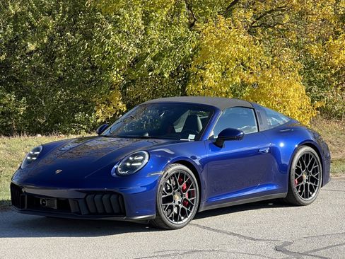 Certified 2025 Porsche 911 Targa 4 GTS image 7