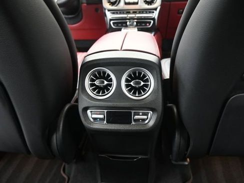 Used 2022 Mercedes-Benz G 63 AMG 4MATIC image 24