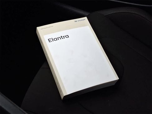 Used 2021 Hyundai Elantra SEL image 26