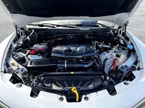 Used 2022 Alfa Romeo Stelvio Sprint image 50