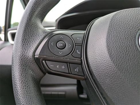 Used 2023 Toyota Corolla LE image 22