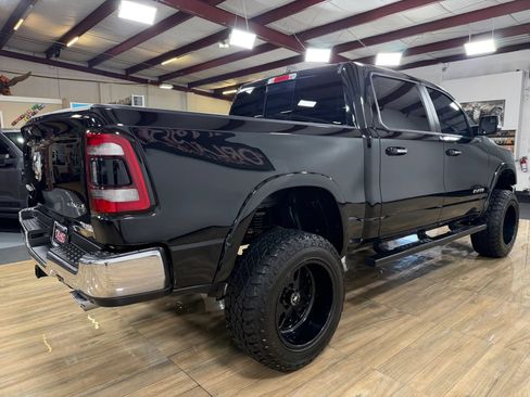 Used 2020 RAM 1500 Laramie AWD/4WD image 4