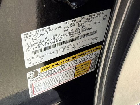 Used 2020 Ford Expedition Max Limited w/ Equipment Group 301A RWD image 32