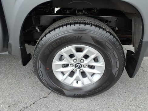 New 2026 Nissan Frontier S image 4