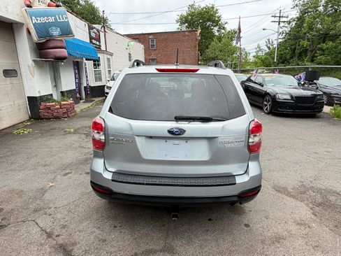 Used 2015 Subaru Forester 2.5i Premium w/ Popular Package #1 AWD/4WD image 9