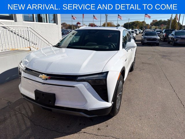 Used 2024 Chevrolet Blazer EV LT AWD/4WD image 1