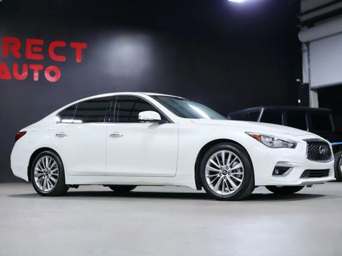 Used 2021 INFINITI Q50 Luxe w/ Cargo Package RWD image 8